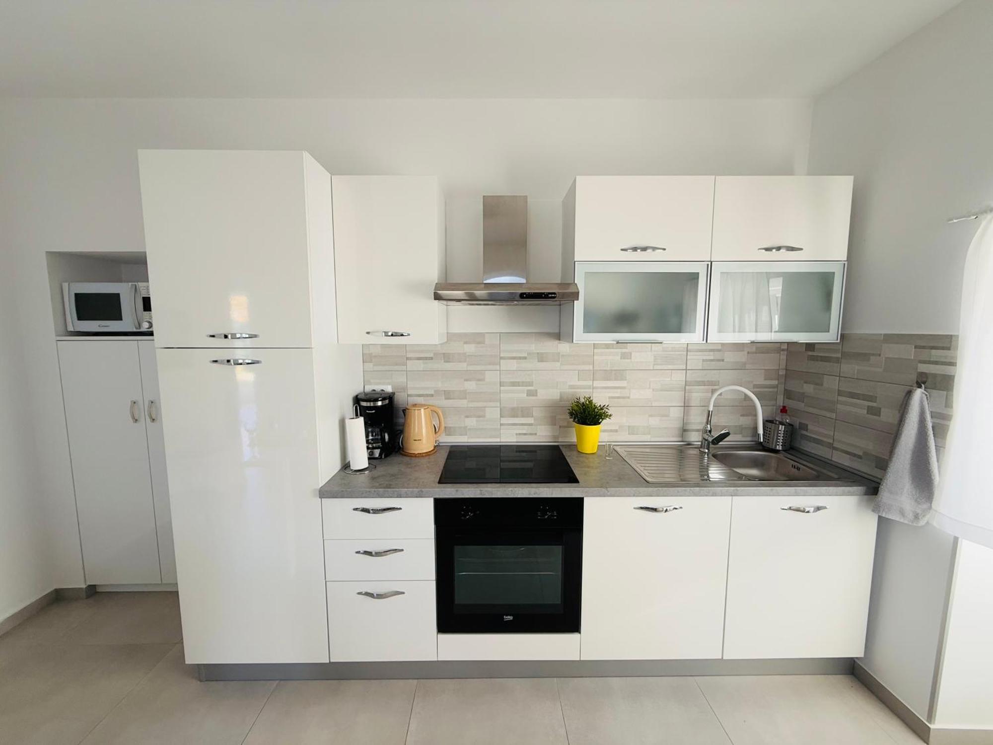 Apartment Erika - For 2 Near The Beach Pula Exterior foto